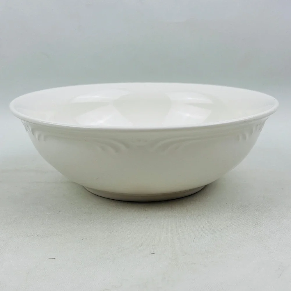 Pfaltzgraff Filigree White Round Serving‎ Bowl 7.5